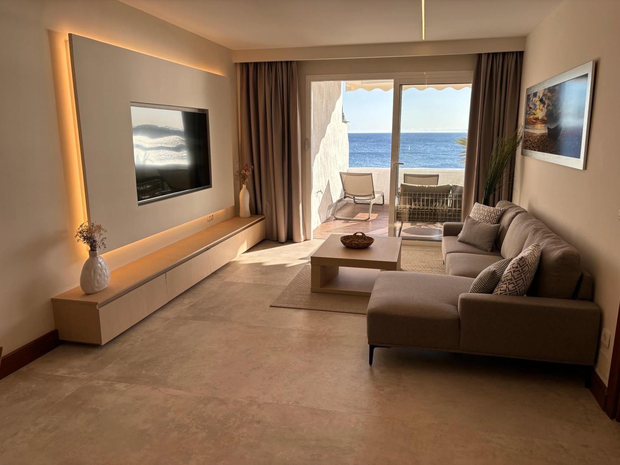 Costa Teguise Luxury First Line Apartment Εξωτερικό φωτογραφία